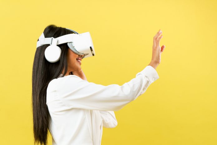 Adoption and Use of VR Training in the QSR Industry
