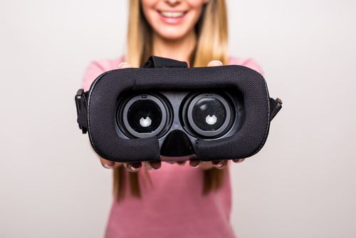 Why Now Is the Time to Start Using VR for Your Employee Training