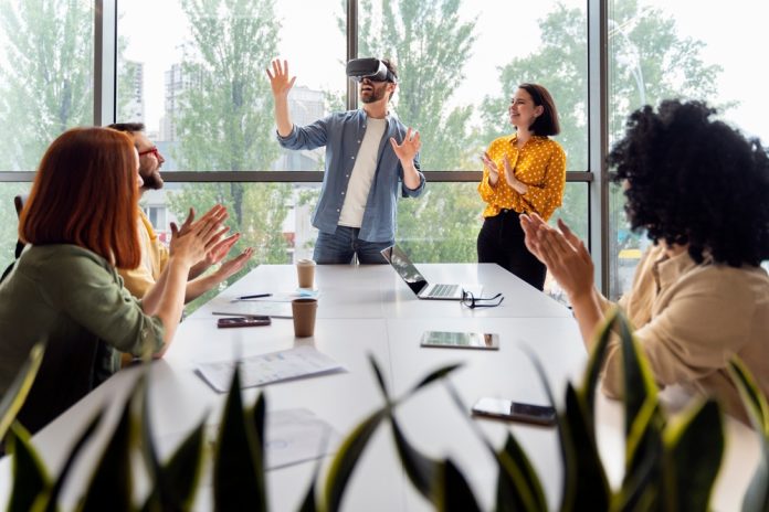 Inspired,Caucasian,Young,Man,Wearing,Vr,Goggles,,Playing,Virtual,Reality
