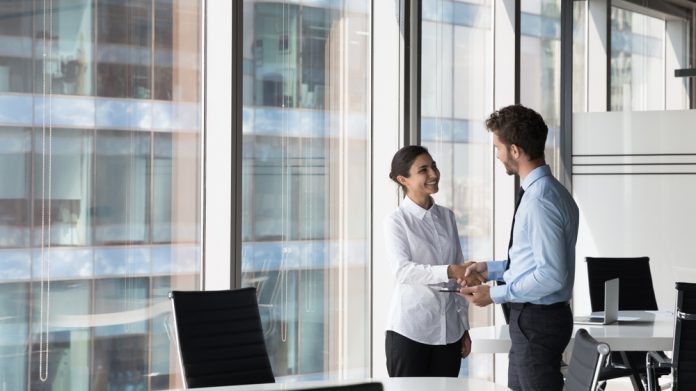 Indian,Woman,Shake,Hand,Company,Boss,Hr,Manager,After,Successful