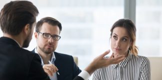 Suspicious,Recruiters,Dislike,Self-confident,Male,Job,Candidate,Talk,At,Interview,