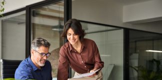 Happy,Professional,Executive,Team,People,Managing,Project,At,Work.,Busy