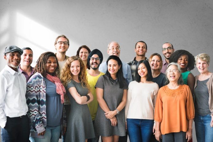 Diverse,Group,Of,People,Smiling,Together.,Mixed,Gender,And,Ethnicity.