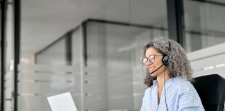 Happy,Senior,Older,Woman,Professional,Call,Contact,Center,Agent,Wearing