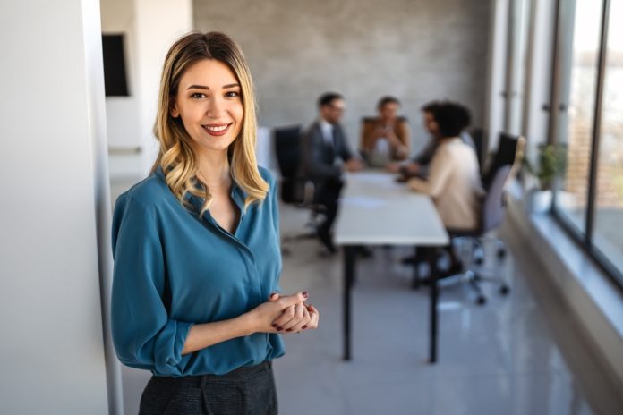 Confident,Business,Woman,In,Modern,Office,Showcasing,Executive,Leadership,,Professional